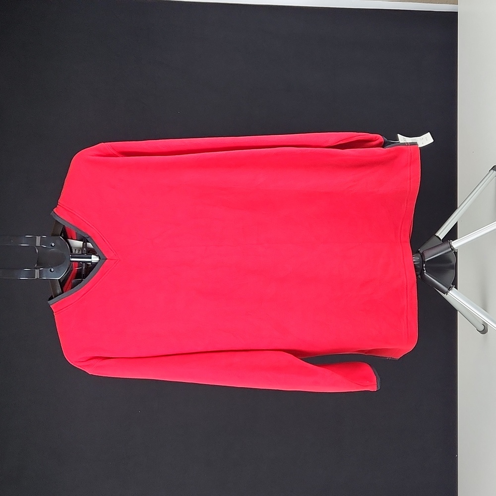 NWT-  Woolrich - Men's- Red V-neck Duraloft Fleece- Size M